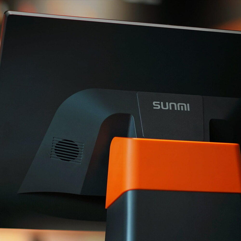 SUNMI D2s LITE od tyłu - głośnik i logo SUNMI